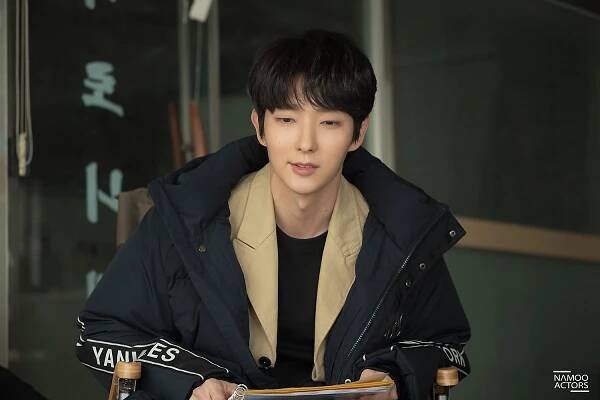 Lee Joon Gi stále dráždí fanoušky možným šťastnějším závěrem seriálu Moon Lovers: Scarlet Heart Ryeo