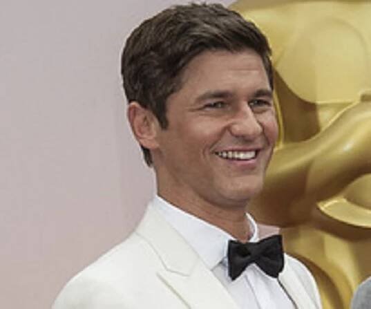 David Burtka Biography - Facts, Childhood, Family Life & Achievements