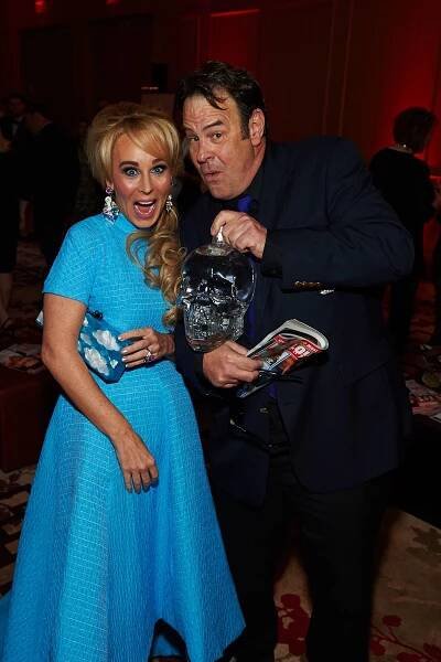 Dan-Aykroyd-Suzanne-Rogers.jpg