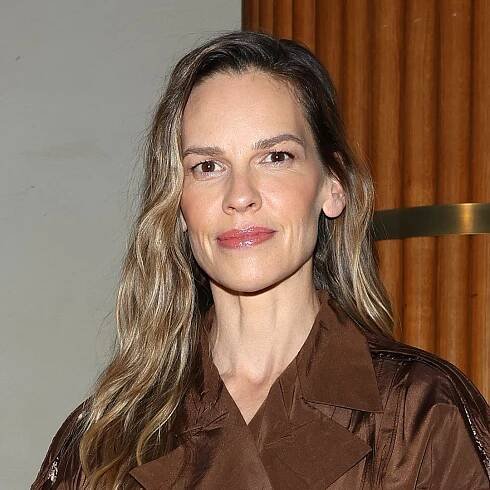 Why Hilary Swank is remodeling her multi-million Washington home where she raises twin toddlers