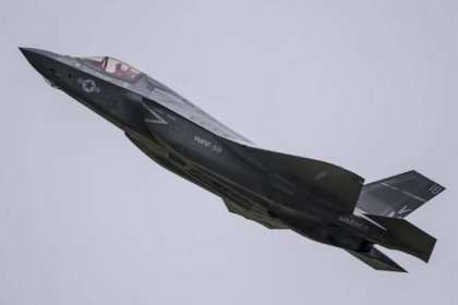 Média: Ruská stíhačka není schopna sestřelit F-22 a F-35