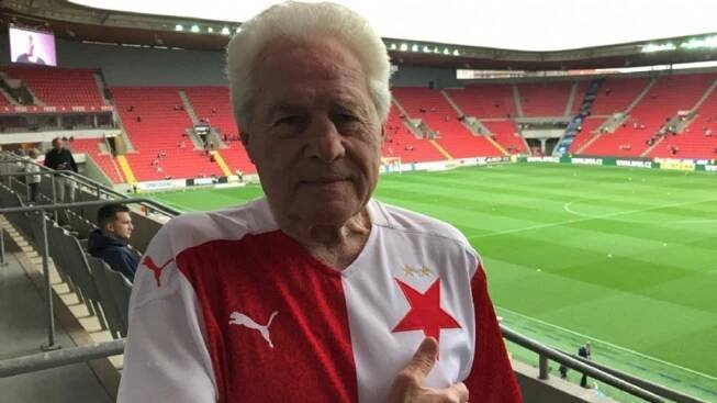 Odešla legenda Slavie. Lála neměl na stříbrnou medaili z mistrovství světa v Chile nárok