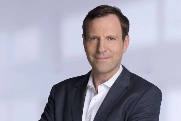 Corint Media: Dr. Michael Müller neuer Aufsichtsratsvorsitzender - Corint Media