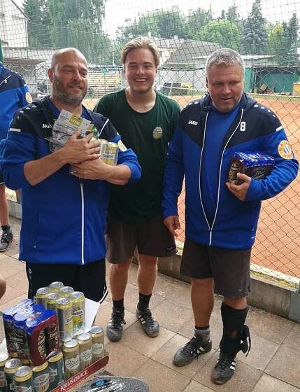 FOTO: Nohejbalový turnaj v Zaječově vyhrál žatecký trojlístek