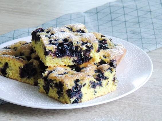 Borůvková bublanina s kurkumou - Markéta Hůlková
