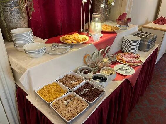 GRANDHOTEL AMBASSADOR NARODNI DUM - Updated 2025 Prices & Hotel Reviews (Karlovy Vary, Czech Republic)