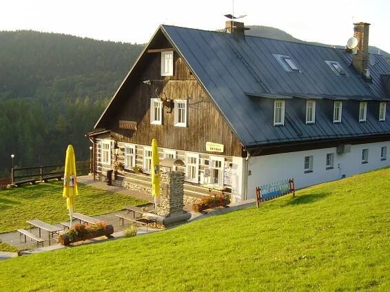 Plně vybavený apartmán v areálu Janova Hora ve Vítkovicích: horská chata v srdci Krkonoš