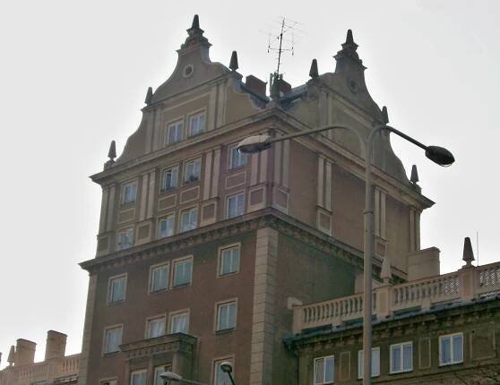 Ostravskou část Poruba zdobí sorela. Architektura ve stylu... | Regiony