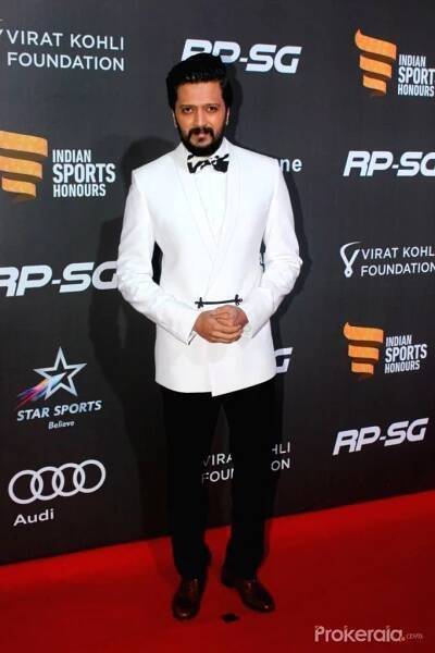 Ritesh Deshmukh