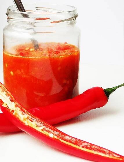 Domácí chilli pasta (sambal oelek) - fotografie 2 - TopRecepty.cz