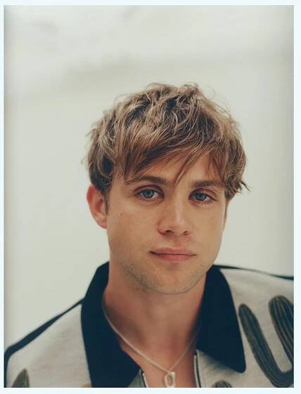 Leo-Woodall