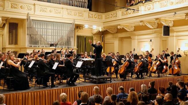 Antonín Dvořák: Symfonie č. 9 e moll „Z Nového světa“, "Novosvětská"