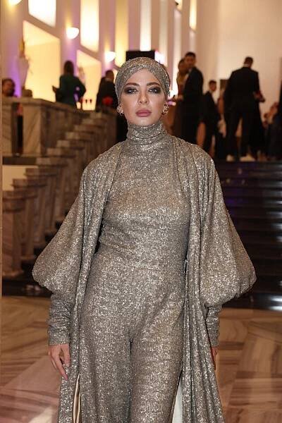 Kontroverzní návrhářka Debbie Brown: Mezi lidi ve stylu Sandokana, v soukromí jako trhan! - Expres.cz