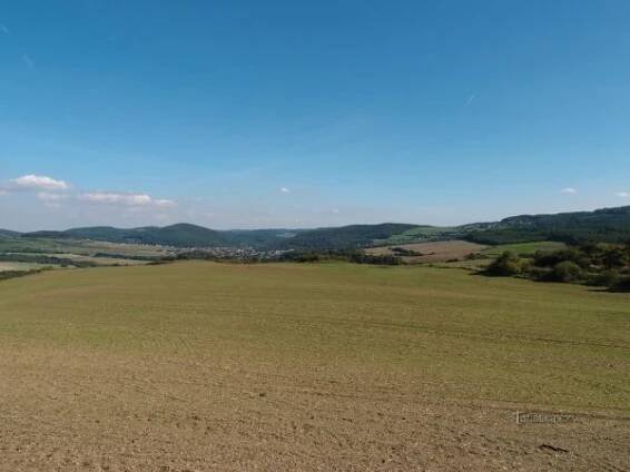 LII. díl - Oppidum Stradonice - 6 km