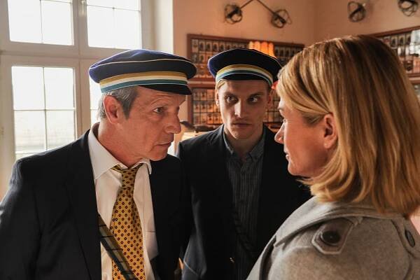 Thomas Bestvater, Nico Ehrenteit, Astrid M. Fünderich - Kriminálka Stuttgart - Goldene Zeit - Z filmu
