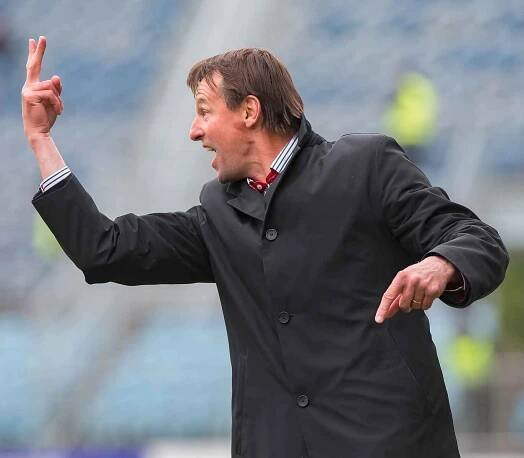 Opavský Zavadil trefil v nastavení ze sporné penalty výhru nad Karvinou