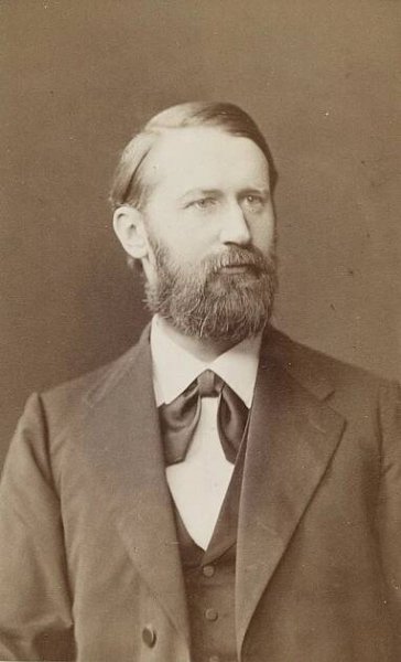 Arthur von Auwers – Wikipedia