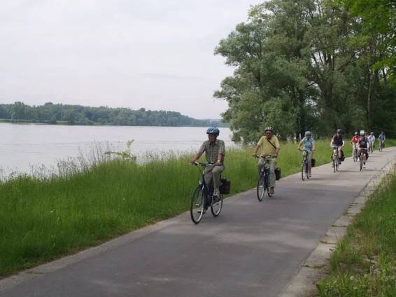 TERMÁLY A CYKLISTIKA Z VELKÉHO MEDERU | CK HOŠKA TOUR