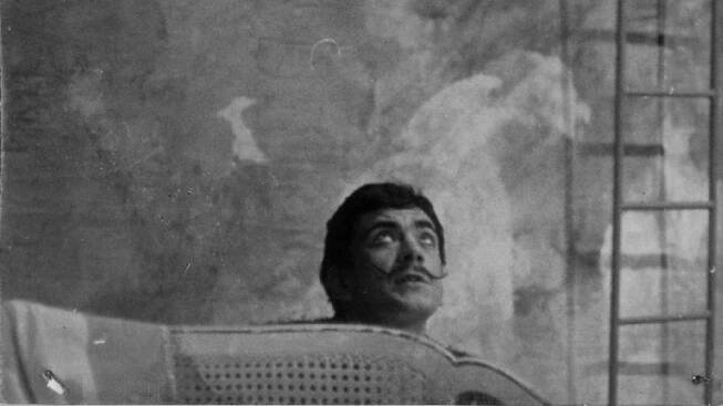 Petr Čepek v inscenaci Milenci z kiosku,  1962 | foto: František Krasl,  Divadlo Petra Bezruče