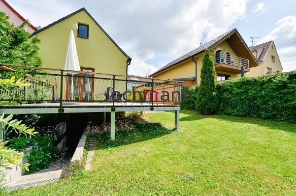 Prodej, Chata, 48m2 + 16m2 terasa + zahrada 180m2- Hluboká nad Vltavou, obrázek č. 3
