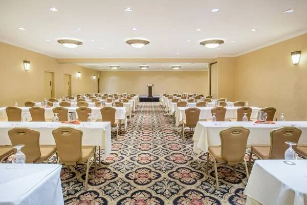 Crowne Plaza Hotel Mission Valley By Ihg San Diego Exterior photo