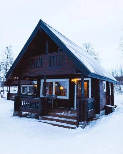 Abisko Mountain Lodge v zimě