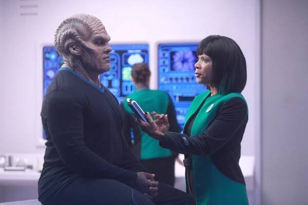 The Orville - Prvotní pudy - Z filmu - Peter Macon, Penny Johnson Jerald