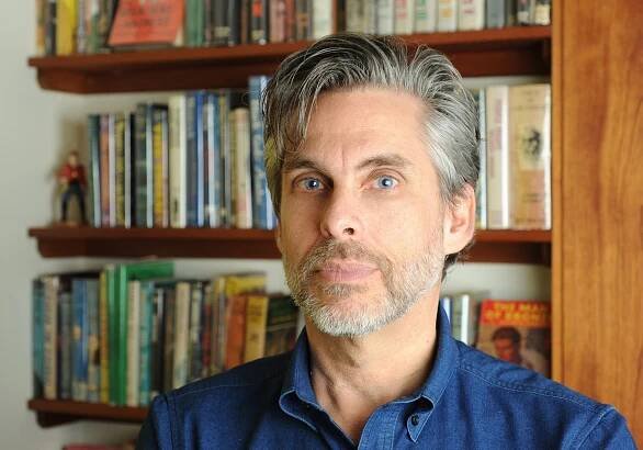 In Michael Chabon’s ‘Moonglow,’ Deathbed Stories Illuminate an Era