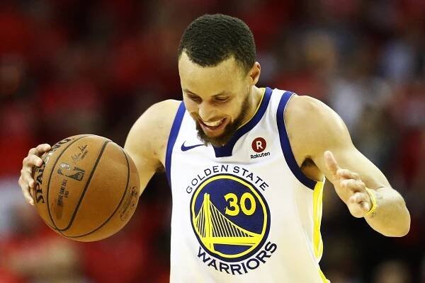 Golden State jsou ve finále NBA! Houston na Curryho nestačil