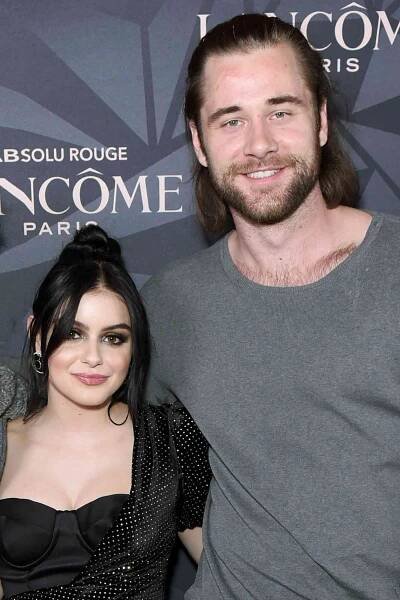 Is Ariel Winter Dating Luke Benward? Modern Family Actress Spotted Getting Cozy with Dumplin' Star