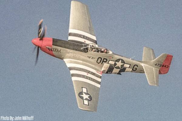 adf-aircraft-p-51d-mustang-red-nose