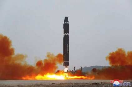 Cvičný odpal mezikontinentální balistické rakety - KLDR, Korejská lidově demokratická republika, severní Korea, KĽDR, Kórejská ľudovodemokratická republika, severná Kórea, Česká a slovenská studijní skupina myšlenek čučche, Kim Čong Un