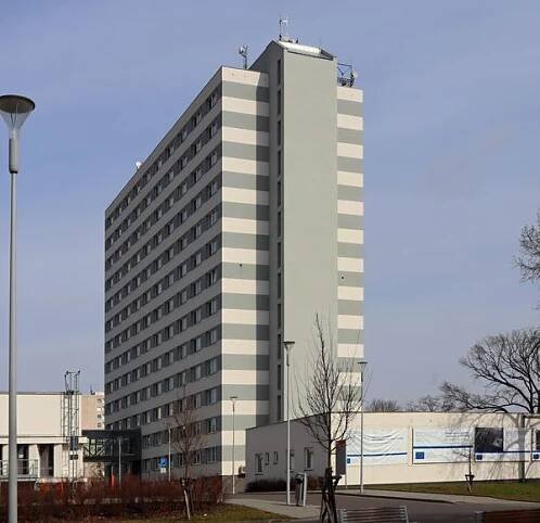 Univerzita Pardubice - Fakulta ekonomicko-správní foto 3