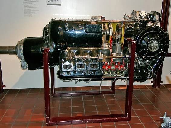 Daimler-Benz DB 603 – Wikipedie