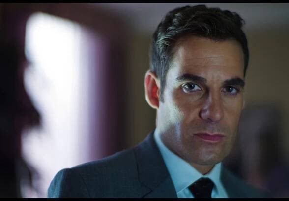 Adrian Pasdar
