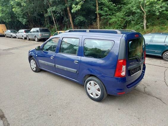 Dacia Logan 1.6MPi, 7míst…. | Auto Adamov