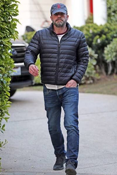Ben Affleck Reunites with His Kids After Self-Quarantining