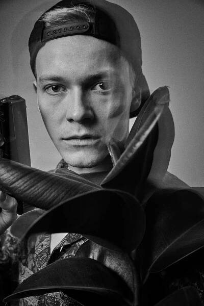 Julius Nitschkoff - NILS SCHWARZ PHOTOGRAPHY