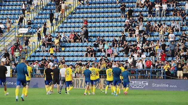 FC Zlín - 1. FC Slovácko 1:1 (fanoušci, 2. kolo, červenec 2025)