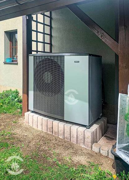 Tepelné čerpadlo NIBE F2120 o výkonu 12 kW v Lučanech nad Nisou