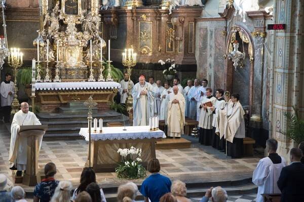 Augustiniánské opatství a farnost - Slavnost Nanebevzetí Panny Marie 15.8.2022
