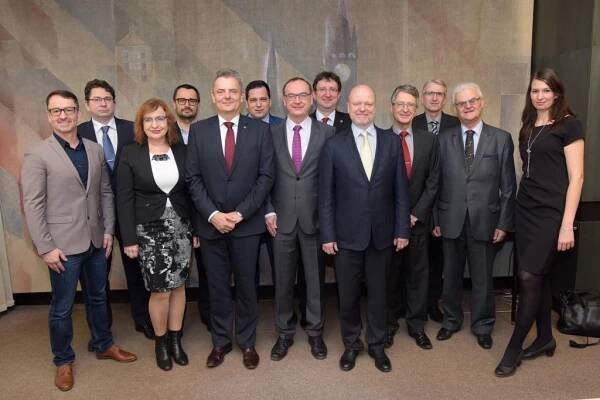 Zasedání Správní rady Univerzity Pardubice - 12. 1. 2018 | Univerzita Pardubice