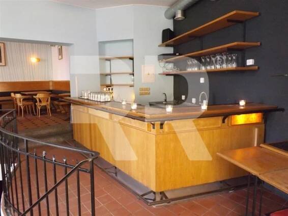 Pronájem komerčních objektů Praha. Pronájem restaurace 285m2, bez odstupného, Praha 2 - Vinohrady, ulice Na Kozačce