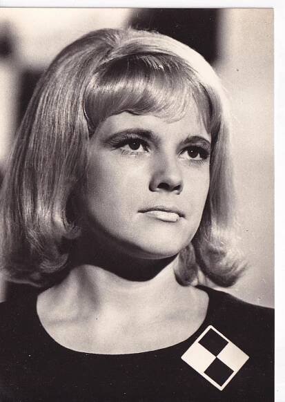 Eva pilarová-VF