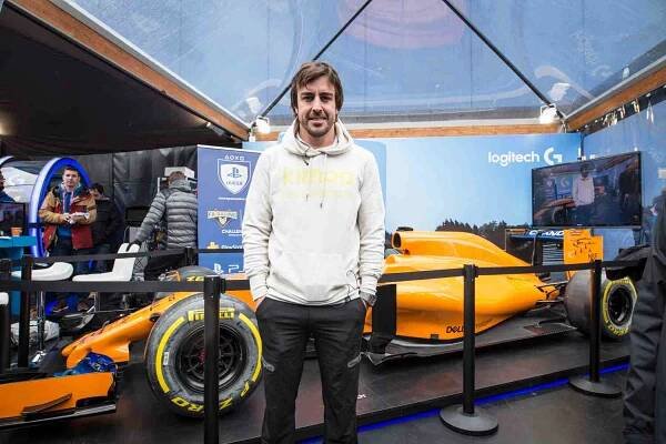 Fernando Alonso přivítal Perpiho do G2 Esports | PLAYzone.cz