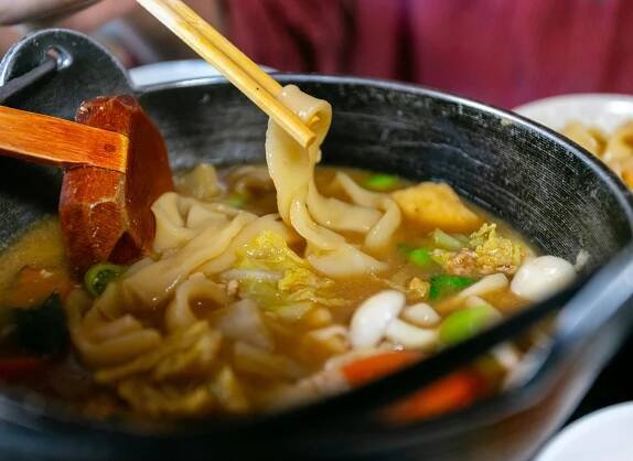 Lahodný Korejský Ramen Ve Vroucím Hrnci · Základová fotografie zdarma