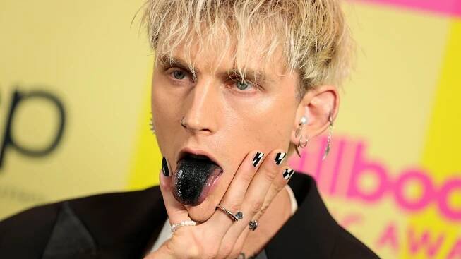 Why the Hell Did Machine Gun Kelly Dye His Tongue Black for the 2021 Billboard Music Awards?