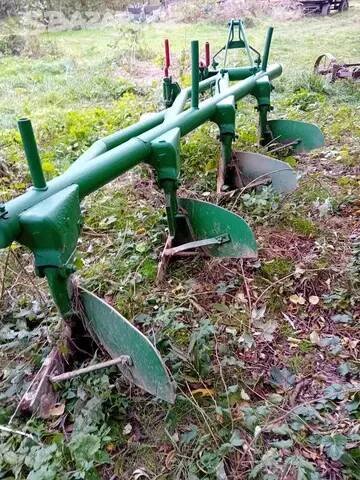 Pluh Roudnice traktor zetor