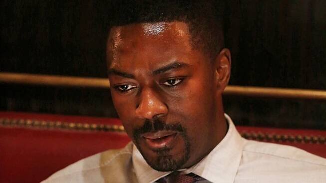 Falling Water - Circular Time - Z filmu - David Ajala