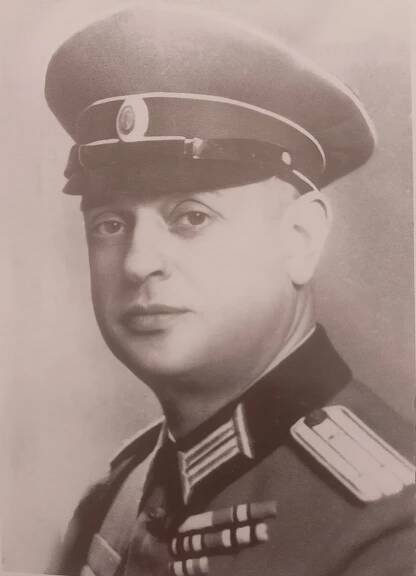 Minčev, Michail Genčev : M